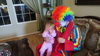 CREEPY CLOWN KIDNAPS BABY!!