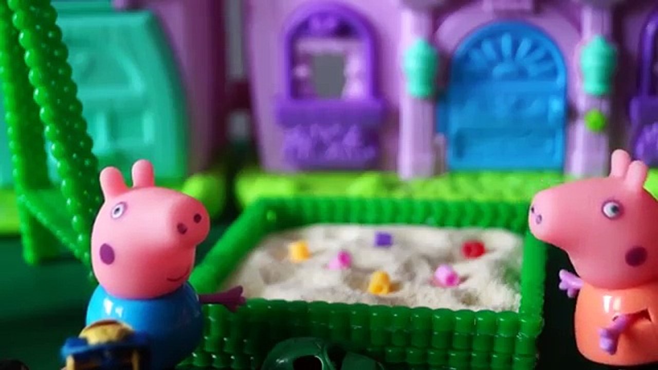 Свинка Пеппа. Шок! Джорджу делают клизму. Свинка Пеппа новые серии, смотреть видео свинка пеппа