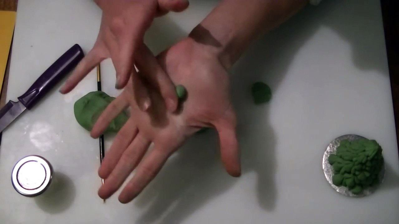 Fondant Christmas tree tutorial version 2 decorated cake topper Decorating How To Tutorial