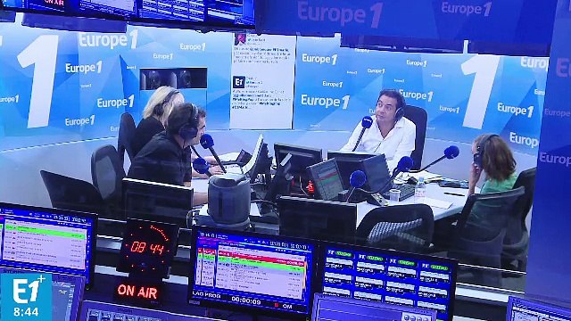 François Hollande : Je ne suis pas si loin de Jésus, à la fin les Français voulaient me crucifier