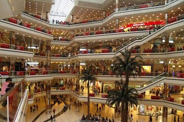 Bakan Ağbal: 2030'da AVM'ler Kalmayacak