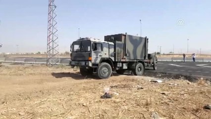 Télécharger la video: TSK'dan Silopi-Habur Bölgesinde Tatbikat (2)