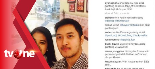 Ini Kisah Kasih Kahiyang Ayu Bersama Nasution di Sosmed