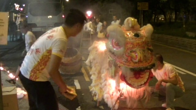 Human Mobile Stage 117D, 2017 Hungry Ghosts Festival 2017中国鬼节烧街衣Chung Oi Chau Biu Kung Fu Lion Dance