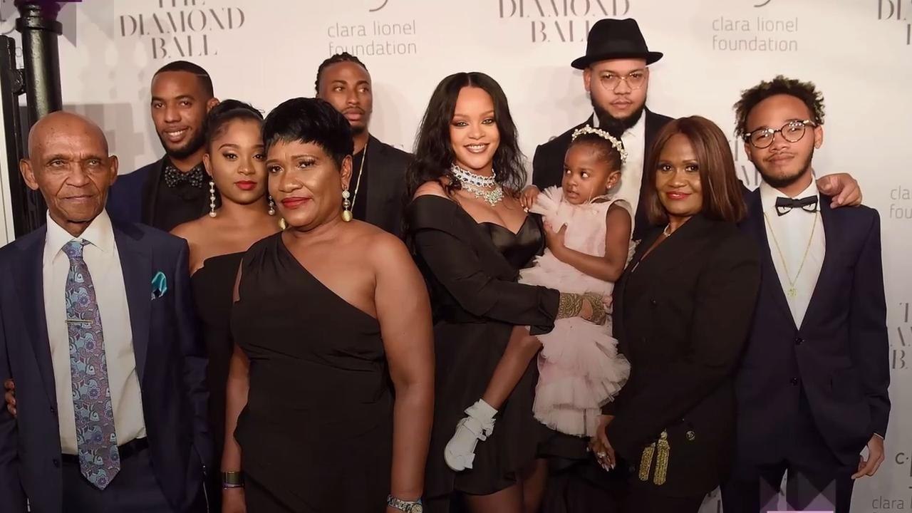 Rihanna Shines Bright Like a Diamond at 2017 Diamond Ball | Billboard News