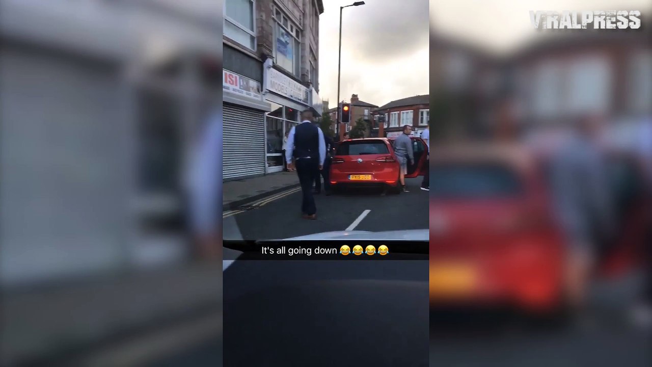 Road Rage Fight After St Leger Stakes In Doncaster