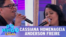 Cantora gospel homenageia Anderson Freire