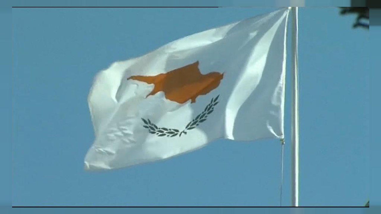 Zypern hat EU-Pässe an reiche Russen und Ukrainer verkauft