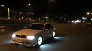 Awesome_OD_Car_Tyre_With_Light_Effect(videomasti.com)