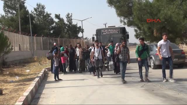 Kilis Bayramı Ülkelerinde Geçiren 25 Bin Suriyeli Türkiye'ye Döndü