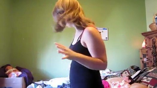 How to make a fake baby bump Vídeo Dailymotion