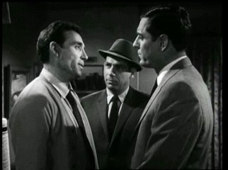 Peter Gunn 230 Death Watch