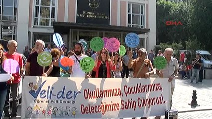 İl Milli Eğitim Müdürlüğü Önünde Eylem