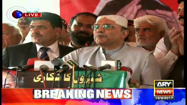 Asif Ali Zardari addresses workers in Nowshera