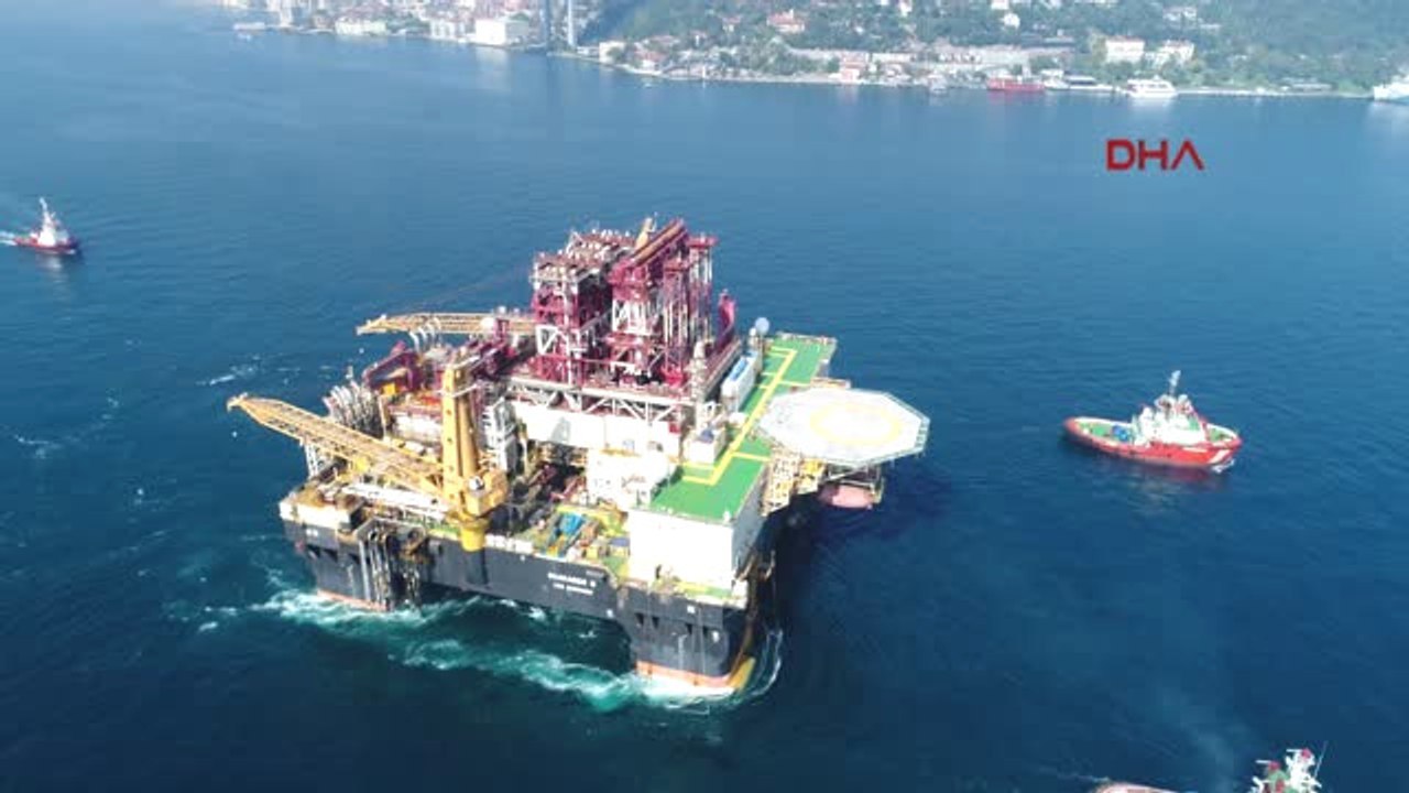 Boğaz'dan 'Dev' Geçiyor 3