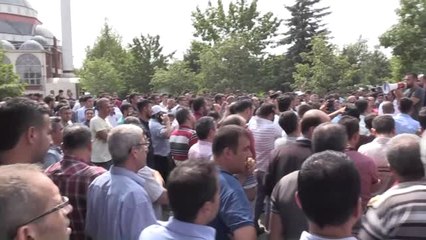 Saya İşçilerinden İş Bırakma Eylemi