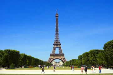 Un mur anti-attentats au pied de la tour Eiffel