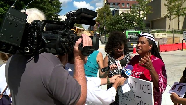 Mother of Missing Children Charged With Murder