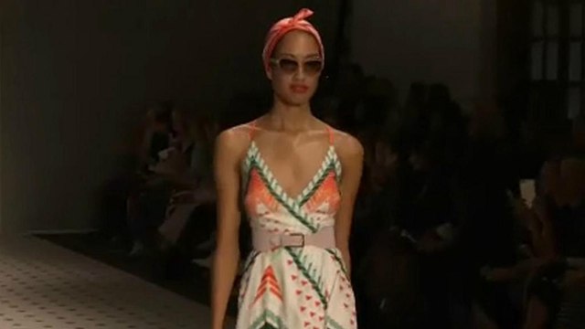 Londra Moda Haftası'nda Moralıoğlu rüzgarı