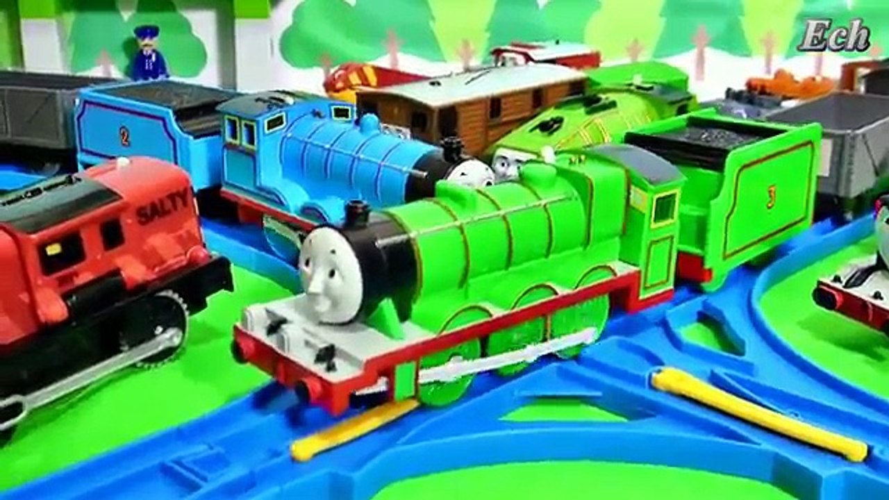 プラレール信号所・交差ポイントレール おしゃべりトーマスほか登場! Plarail Signal Box, Crossing Rail, Talking Thomas other Appeared!