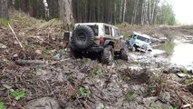 RC OFF Road 4x4 Mudding Capabilities Of Toyota FJ45 VS Jeep Wrangler Rubicon