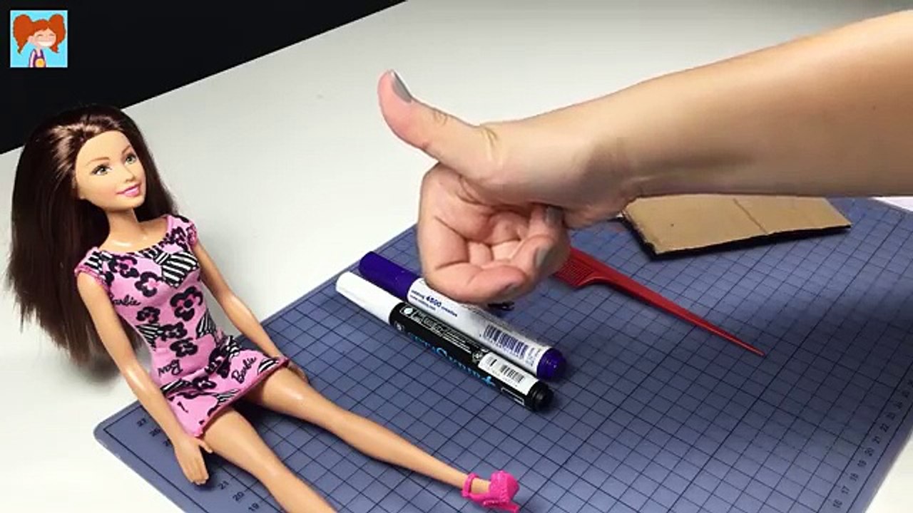 Barbie Koyu Renkli Saç Boyama Koyu Renkli Barbie Saçı Nasıl Boyanır Oyuncak Yap