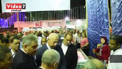 محافظ أسوان يفتتح معرض الترجمان بمشاركة 14 شركة