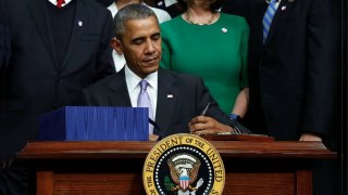 Obama circumvents Constitution with ‘signing statements’ after blasting Bush