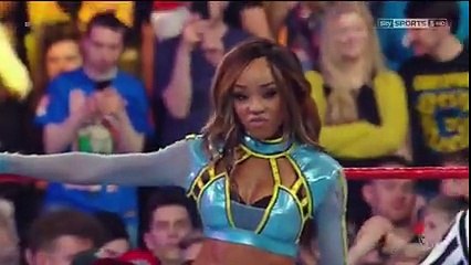 WWE RAW Sasha Banks vs Alicia Fox