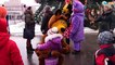 В гостях у Деда Мороза Встреча С любимыми героями мультика Маша и Медведь Видео для детей Tiki Taki