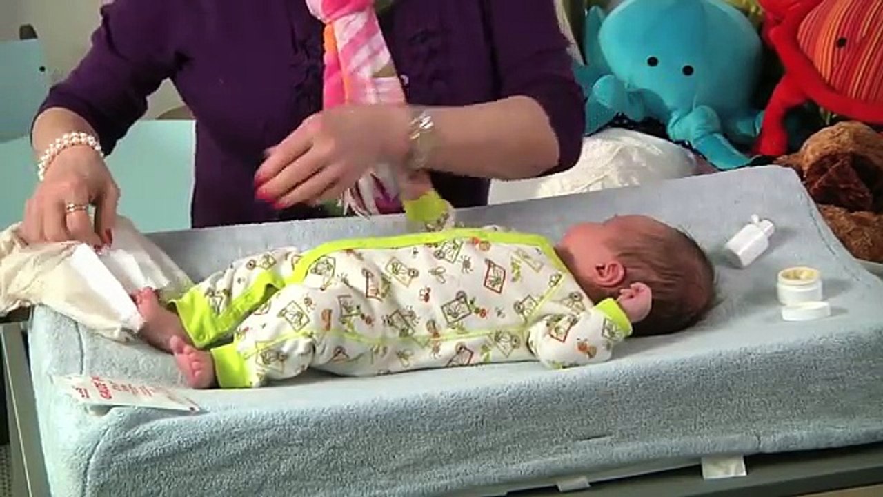 Newborn Circumcision Care Linda Richardson video Dailymotion