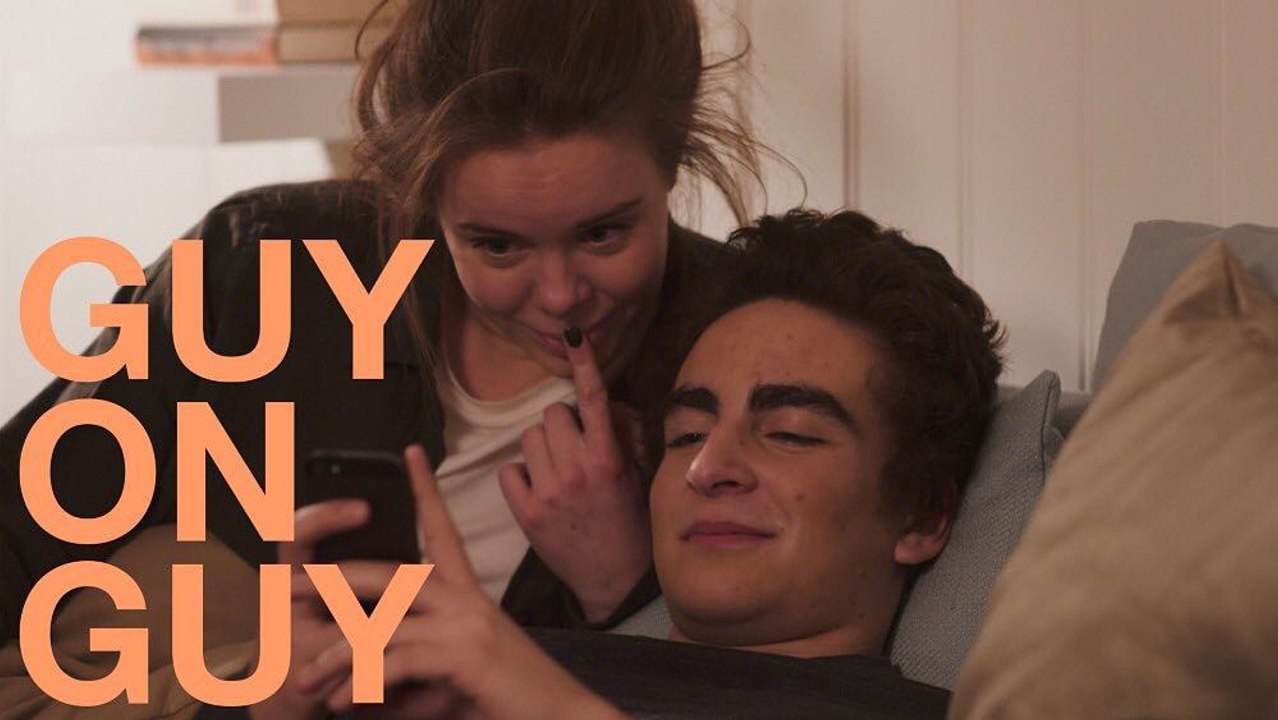SKAM S2E01 Clip 2 Chico en chico - Español