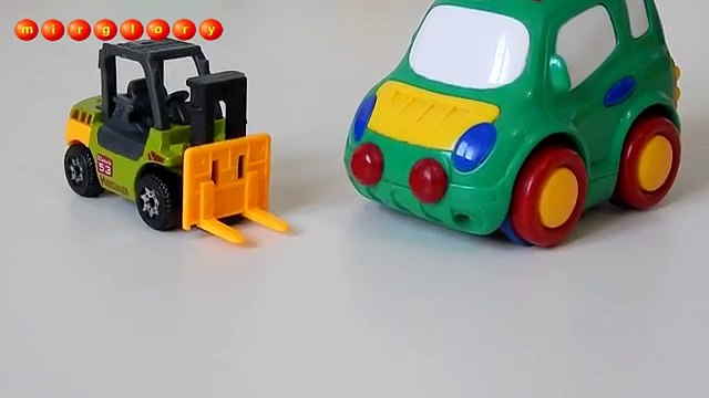 Machines dessin animé série machines de la ville 11 chariot élévateur à fourche chargeuse compacte développement à plusieurs