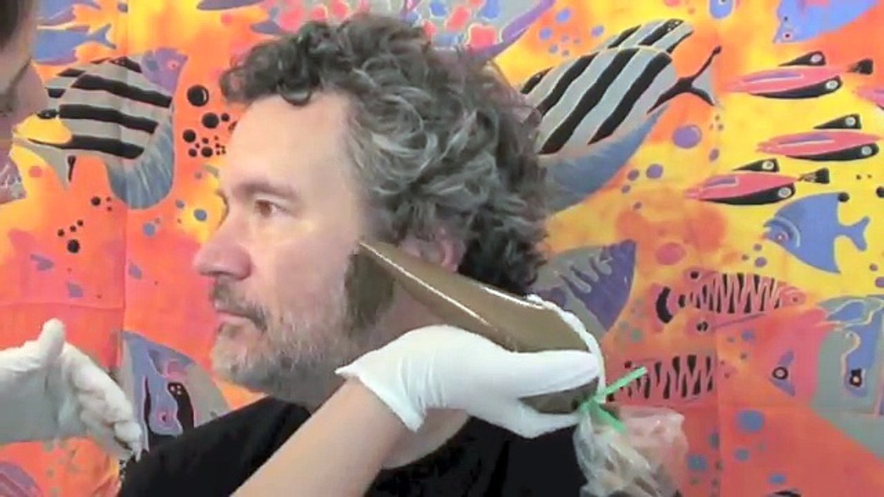Color Your Gray Beard Black with Natural Henna and Indigo
