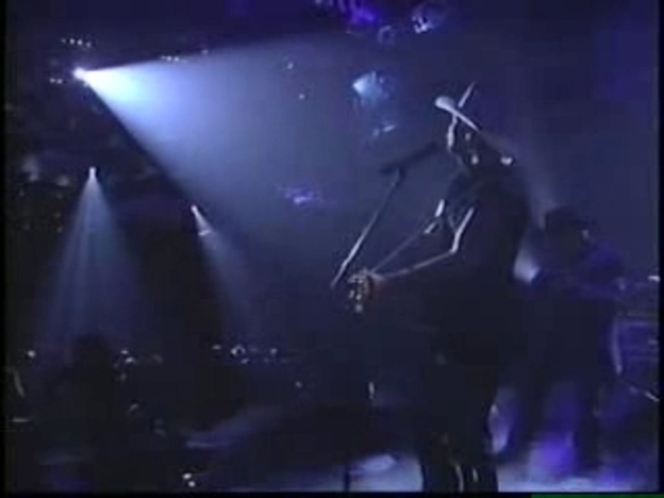 Alan Jackson - Between the devil and me