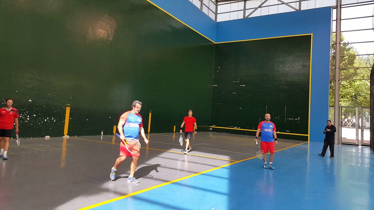 Frontenis honor Rivas vs Pozuelo 2ª partida set 1