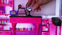 Barbie Doll Malibu Ave Mall toy review and how to set up dollhouse by playtoys