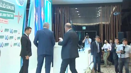 Bakan Demircan 3. Halk Sağlığı Günleri Sempozyumuna Katıldı