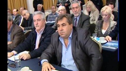 Η κυβέρνηση θέλει πάλι τα αποθεματικά των Δήμων