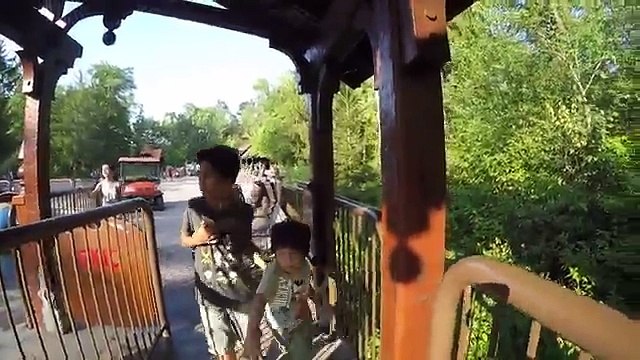 FAMILY FUN AMUSEMENT PARK for kids Outdoor Theme Park MARINELAND FUN RIDES