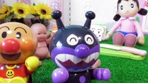 アンパンマン タヨバス Baby doll くるまのおもちゃをフリーマーケットで探そう！ドラえもんたちがお店やさんごっこ遊び Tayo bus