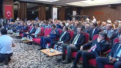 Sağlık Bakanı Demircan, 3'üncü Halk Sağlığı Günleri 2017 Sempozyumu'nda Konuştu