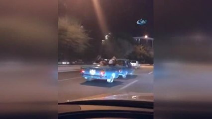 Ankara Sokaklarında Murat 124 Buçuk