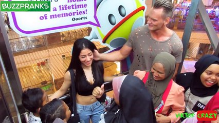 Top 3 "Elevator Kissing Pranks" - Best Funny Pranks Compilation