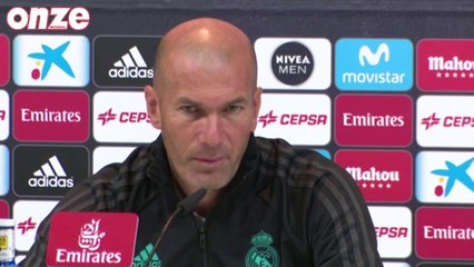 Zidane : "Au Real, on sait qui tire les penaltys"