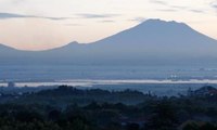 Gempa Makin Intens, Gunung Agung di Bali Berstatus Siaga