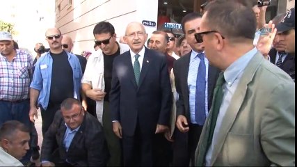 Kılıçdaroğlu'na Derdini Anlatırken...