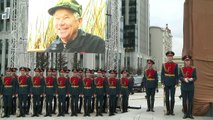 Inventor do fuzil kalashnikov ganha estátua em Moscou