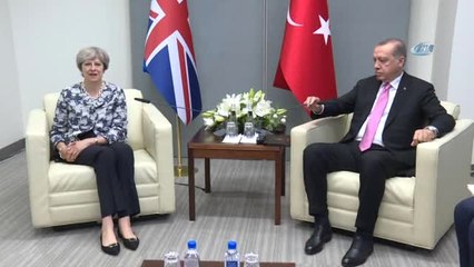 Cumhurbaşkanı Erdoğan, İngiltere Başbakanı May ile Görüştü