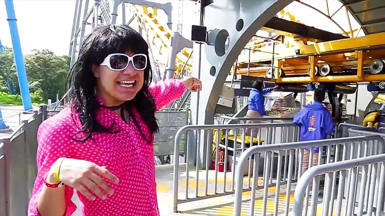 Yeya en Six Flags ♛